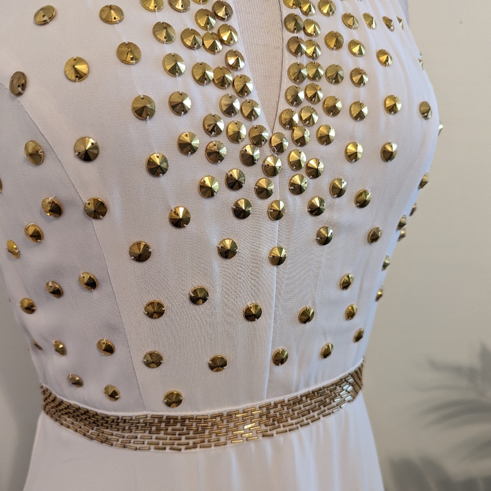 Modern Vintage Boutique Embellished Gown White Gold Medium - Picture 6 of 13